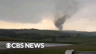 Iowa tornadoes turn deadly, more Midwest severe weather expected