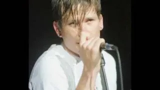 Blink 182 -Anthem Part Two Live in Chicago  (Tom Delonge )
