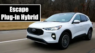 Review: 2023 Ford Escape Plug-in Hybrid - Ruined by High Pricing