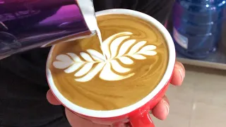 Inverted Tulip (Latteart)