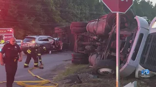 2-vehicle crash on Route 58 in Suffolk with entrapment