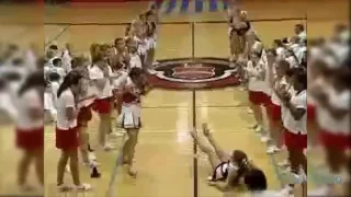 CHEERLEADER FAILS