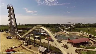 Niño decapitado en parque acuático