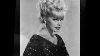 Movie Legends - Elke Sommer (Reprise)