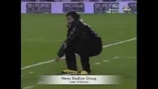 Maradona's reaction to one of his players missing a clear-cut change