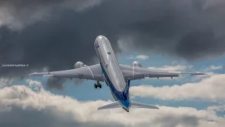 Almost vertical Takeoff Boeing 787-9 Dreamliner ANA airlines at  Farnborough 2016