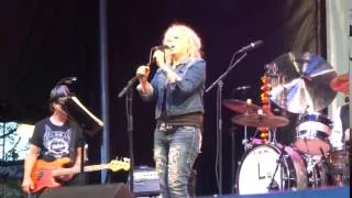 Lucinda Williams- Righteously/Keep on Rockin' In the Free World -3 Riv Arts Fest, Pittsburgh