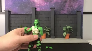 Marvel Legends She-Hulk (Green Variant) Collector’s Review