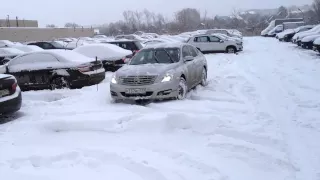 Nissan Teana Four in the snow