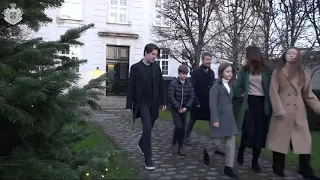 The Danish Crown Prince Family wishes everyone a merry christmas.