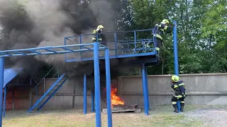 Особовий склад пожежно-рятувальних підрозділів  пройшов тренування на психологічній смузі перешкод