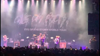 ONE OK ROCK (ワンオクロック) - Eye of the Storm + Taking Off (Eye of the Storm Tour in Melbourne) 040320