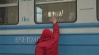 Internally displaced Ukrainians arrive at Lviv station