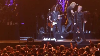 "Lay Your Hands on Me" Bon Jovi@Wells Fargo Center Philadelphia 3/31/17