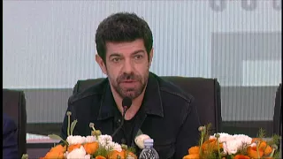 Pierfrancesco Favino e l'eccitazione sanremese - Conferenza stampa - Festival di Sanremo 2018