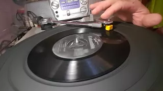 Como arreglar un salto en un vinilo