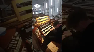 Organ Improvisation sur "Veni, Veni, Emmanuel" by Daniel Ciobanu Organist