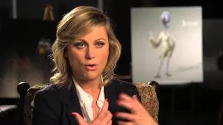 Free Birds: Amy Poehler "Jenny" On Set Movie Interview | ScreenSlam