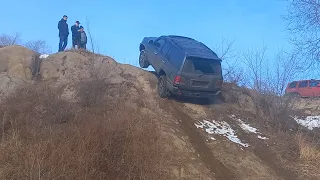 Кто заедет в гору? Lexus LX 470, Jeep Grand Cherokee, УАЗ Hunter, LC Prado, Carib. OffRoad