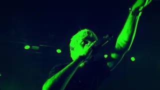 Waterparks - Turbulent (LIVE IN THE UK)