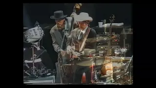 Bob Dylan-Brighton, England, UK, May 4, 2002-video upgrade-part 1