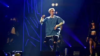 Justin Bieber - What Do You Mean? (Radio 1's Teen Awards 2015)