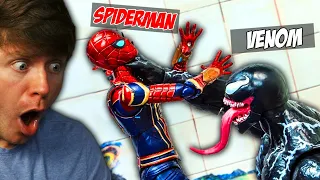 SPIDERMAN vs VENOM but as ACTION FIGURES!? (Crazy)