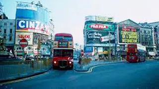 1977 London, Piccadilly Circus, Punk, Oxford Street, Rare Home, Video in Color