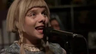 Aurora Live on KEXP (Legendado)