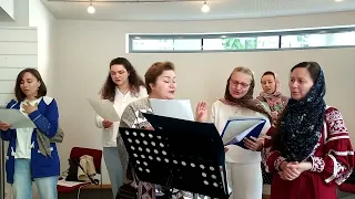 "Молитва за Україну" - Ольга Токар та хор УПЦ у Франкфурті