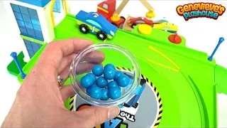 Learn Colors with Toy Cars and Wooden Lifting Truck!