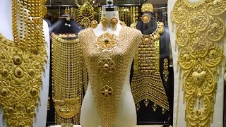 Dubai Gold Souk -  City of Gold (Amazing collections of gold, silver ,diamonds & precious stones)