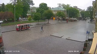 Гроза с градом на Дерибасовской 20/05/17. Odessa ONLINE.