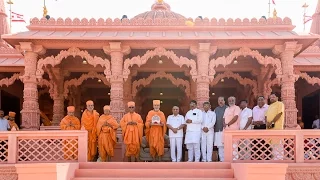 Guruhari Darshan 27 Nov 2016, Surat, India