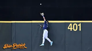 Play of the Day: Julio Rodriguez Makes A Leaping Catch To Rob Fernando Tatis Jr. Of A HR | 08/09/23