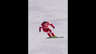 Dynamic Carving Turns👍 Pro skier Patrick Bätz❄️⛷