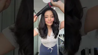 Tiktok Viral Revlon One Step Blowout Curls! 😱