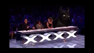 Toothless in real life at America’s got talent.