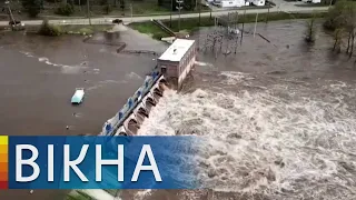 Вода зносить будинки! Останні новини та відео штормових злив на Гаваях 