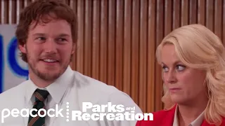 Andy is Finland at the UN Model | Parks and Recreation