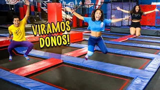 VIRAMOS DONOS DE UM PARQUE DE TRAMPOLIM! - MUITO INCRÍVEL!