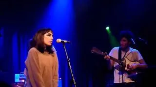 Twin Sister - "Meet The Frownies" (Live at Paradiso, Amsterdam, October 31st 2011) HQ