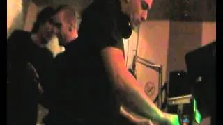 Brainwash & Bullit (now a.k.a. Double BB) live @ Thunderdome radio 14/12/2011 part1