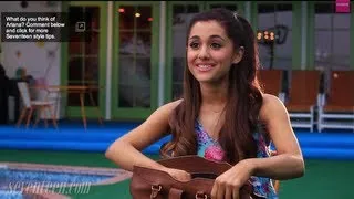 Ariana Grande - What's in my purse?