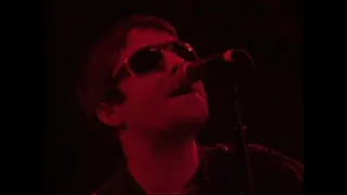 Oasis - 1997-06-14 - Acquiesce - KROQ Weenie Roast, Irvine Meadows, USA