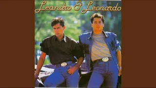 LEANDRO E LEONARDO -  ENTRE TAPAS E BEIJOS