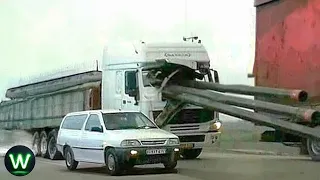 Tragic! Best Of Dangerous Semi Trucks Crashes Filmed Seconds Before Disaster Went Horribly Wrong!