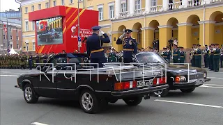 Парад Победы прошел на главной площади Нижнего Новгорода