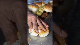 Unique Chole Burger 😀 Delhi Street Food ❤️ #shorts #burger #foodvideo #streetfood
