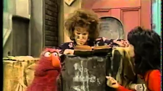 Sesame Street - Ruthie Stays In Oscar's Trash Can